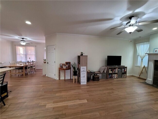 Photo - 4856 Gathering Pl