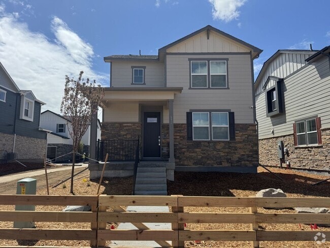 Building Photo - Stunning Brand New Home Close To Lowry & DIA