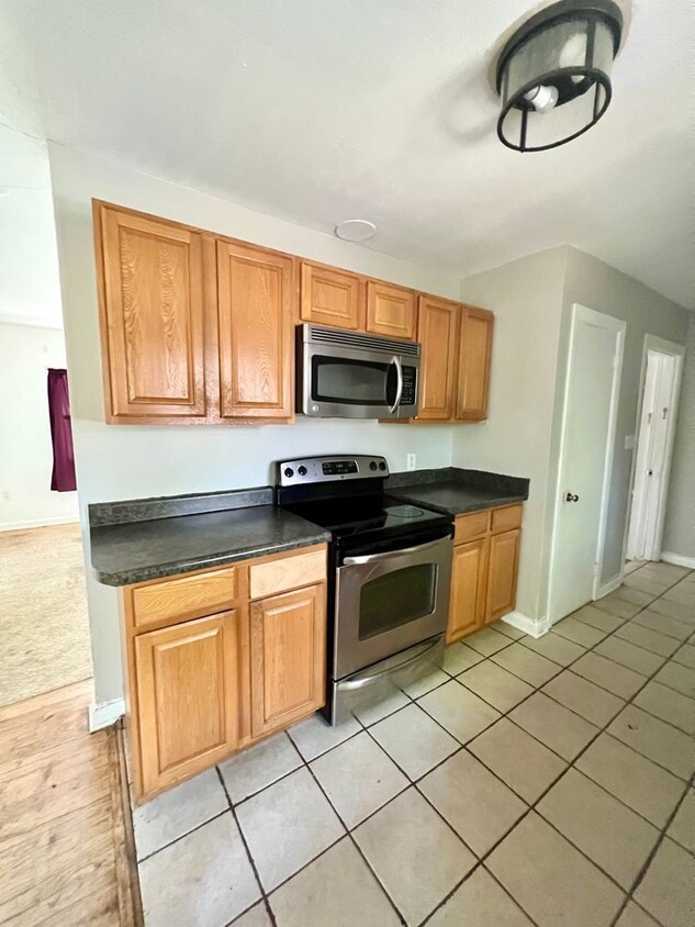 Photo - 422 Fairbanks Drive - Available August 2025!