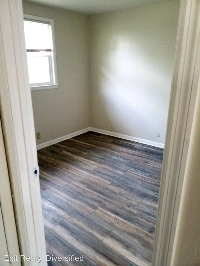 Photo - 1717 24th Ave N