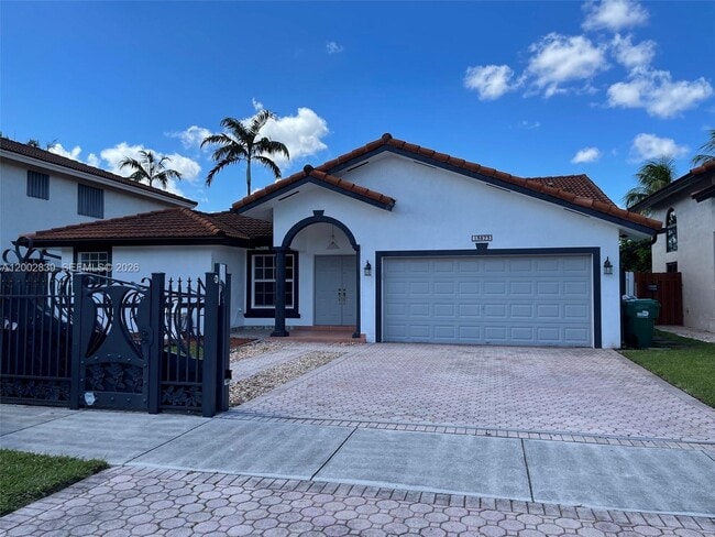 Building Photo - 15873 SW 43rd St