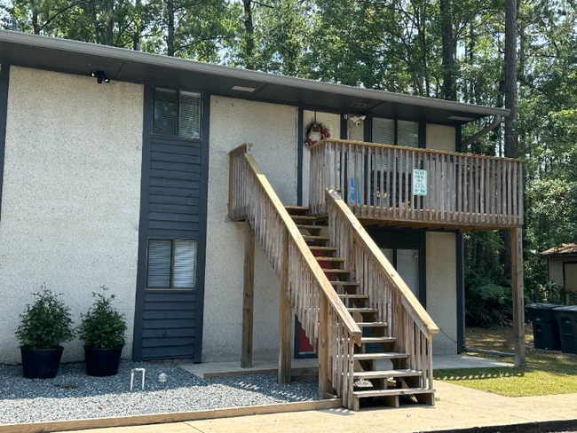 Photo - 123 Sea Parc St Apartamento Unidad C