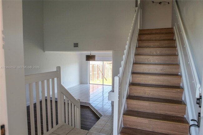 Photo - 985 NW 132nd Ct