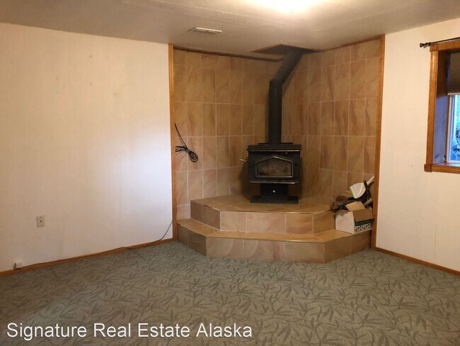 Photo - 3 br, 2 bath House - 1780 E. Raven Circle