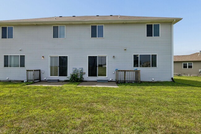 Photo - 7261-7265 Dorchester Unit 7261