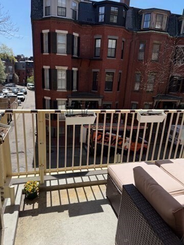 Photo - 127 Pinckney St Unit 319
