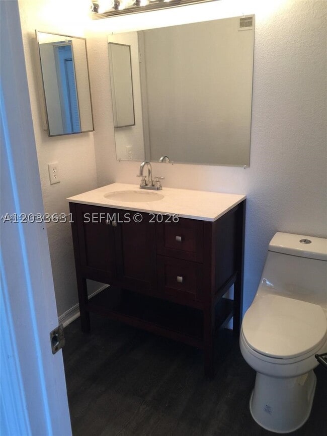 13060 Vista Isles Dr Unit 222