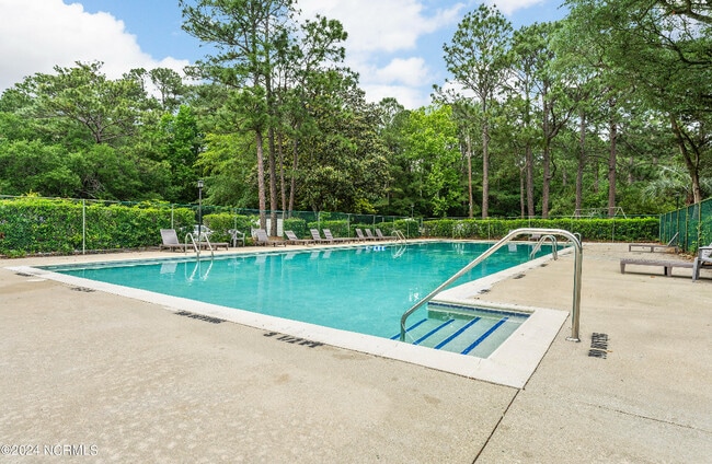 Photo - 4905 Pompano Ct