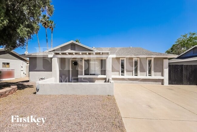Building Photo - 7208 W Montebello Ave Rental