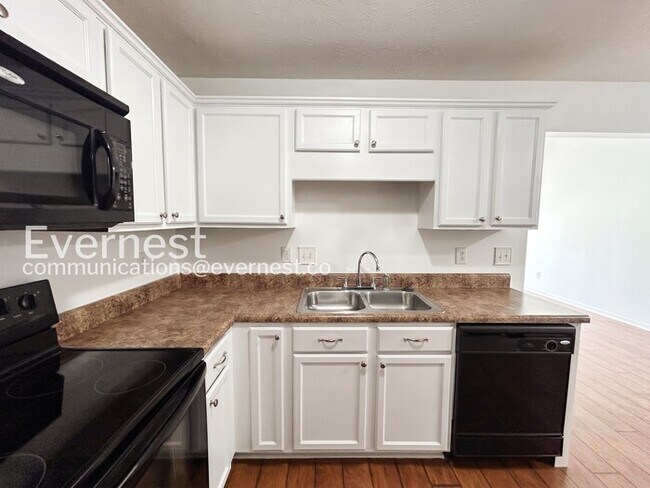 Photo - 3-Bed/3-Bath Townhome/Available Now!