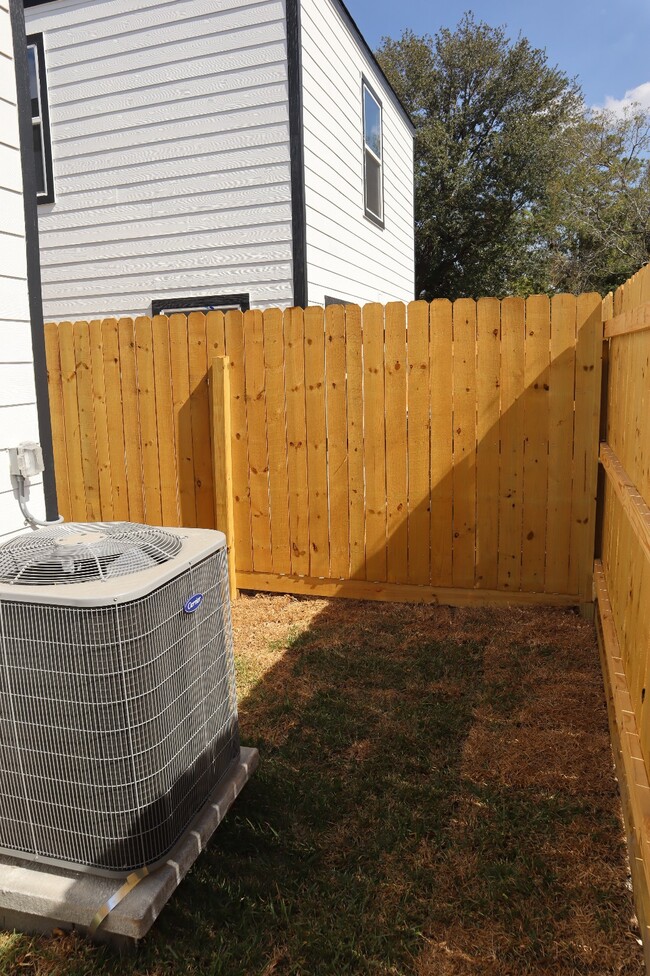 Photo - 5715 Polly St