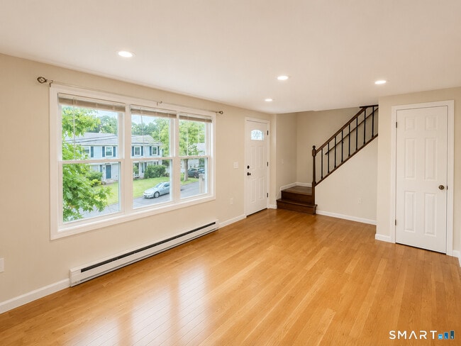 Photo - 56 Doman Dr