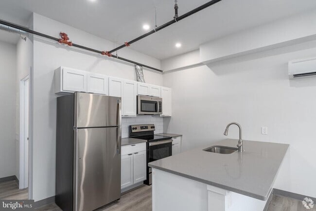 Building Photo - 224 Hall St Unit 8 Rental