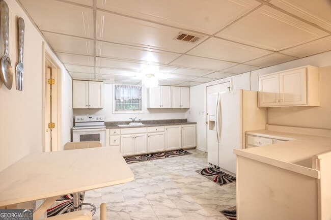 Building Photo - 5083 Chestnut Forest Ct Rental