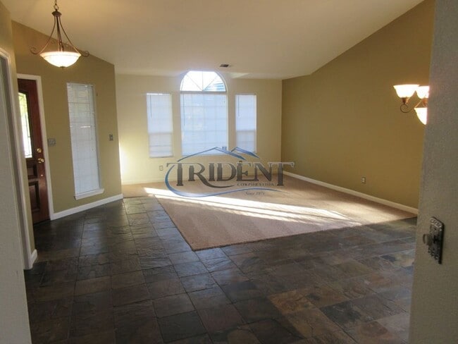 Photo - Beautiful Yuba City home on a large lot