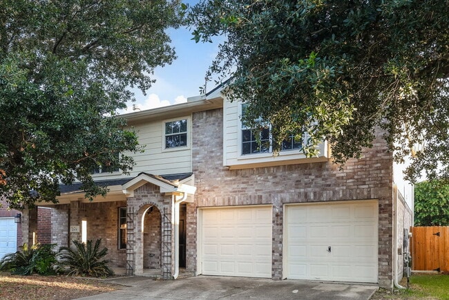Photo - 2431 Fox River Ln
