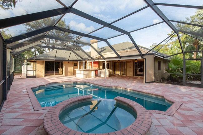 Building Photo - 1559 Grantham Dr