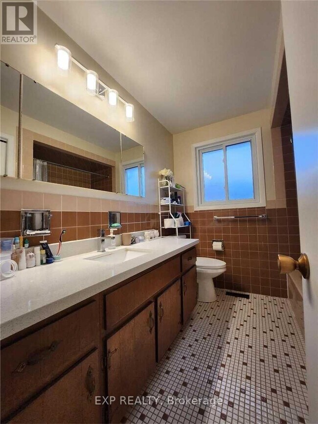 Photo - 23 Markhaven Rd
