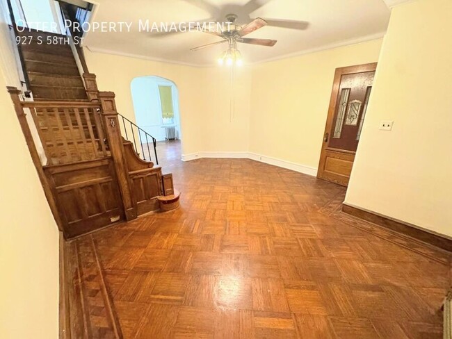 3BR/1BA West Philly Home with Spacious Pat... - 3BR/1BA West Philly Home with Spacious Pat...