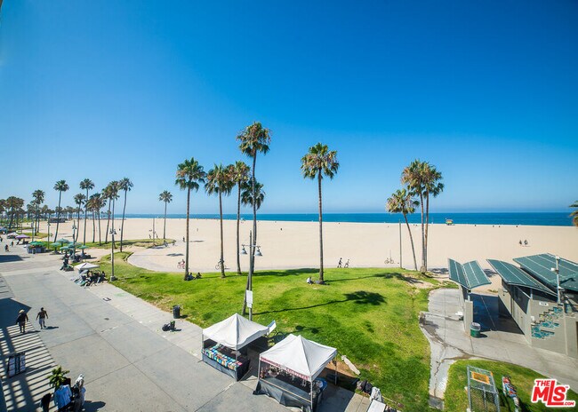 Photo - 8 Brooks Ave Unit 6