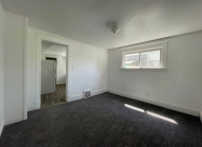 Photo - 420 Haney Ave