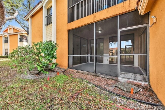Photo - 3814 Coral Tree Cir Unit 3814