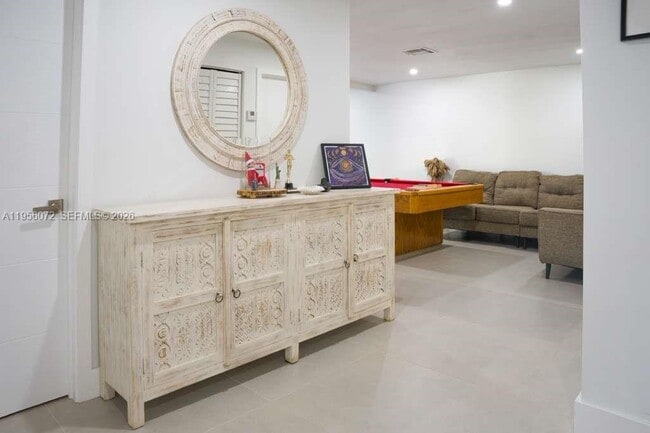 Photo - 8281 SW 205th St Unidad 1