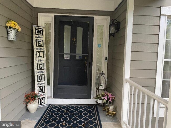 Building Photo - 18 E Countryside Dr