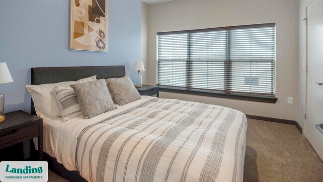 Photo - 645 N Front St Unit 424