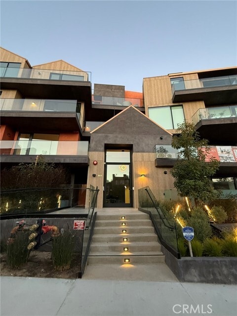 Building Photo - 1618 Hilts Ave Unit 103 Rental