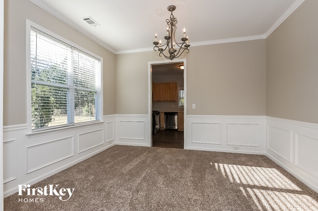 Photo - 966 Mill Creek Ave