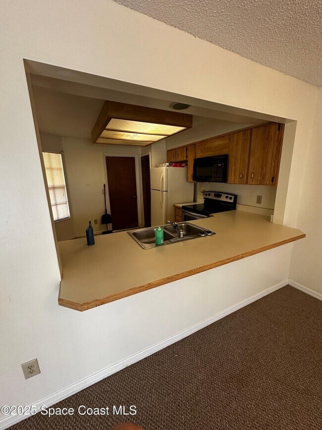 Photo - 2710 Park Pl Blvd