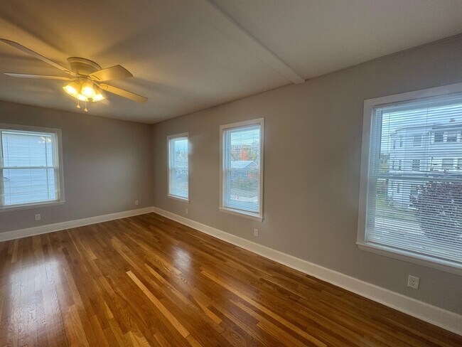 Photo - 103 Webster St Unidad 2