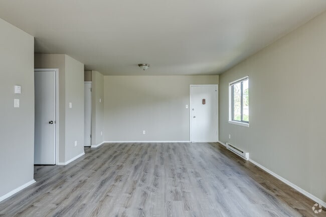 2 BR, 2 BA - 1,000SF