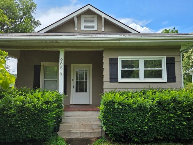 Photo - 905 E Holston Ave Casa