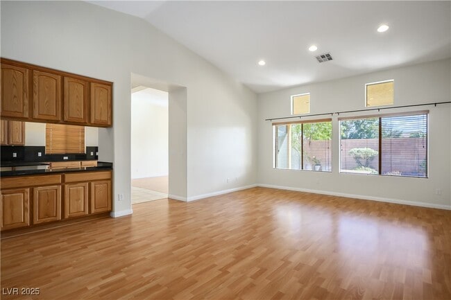 Photo - 8133 Chestnut Hollow Ave