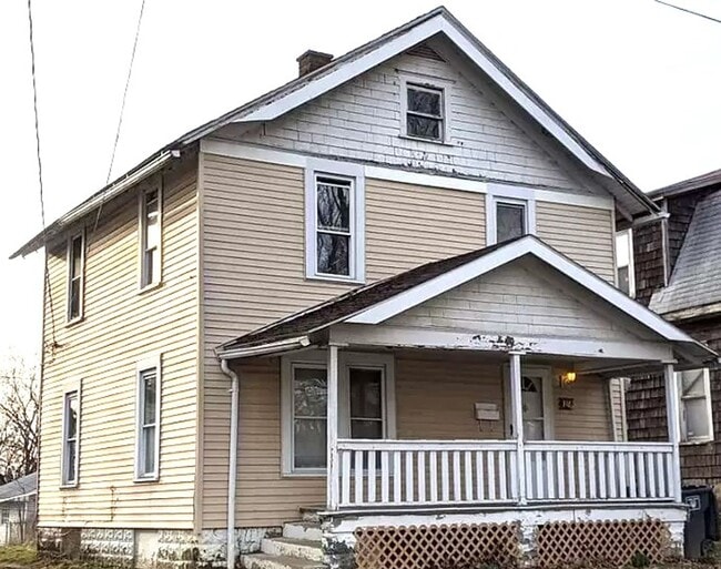 Building Photo - 3 bed 1 bath single family home for rent $1200