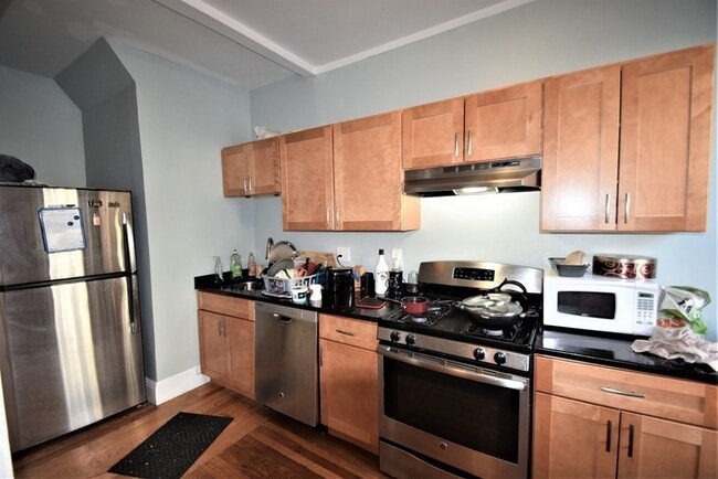 48 Englewood Ave Unit 1