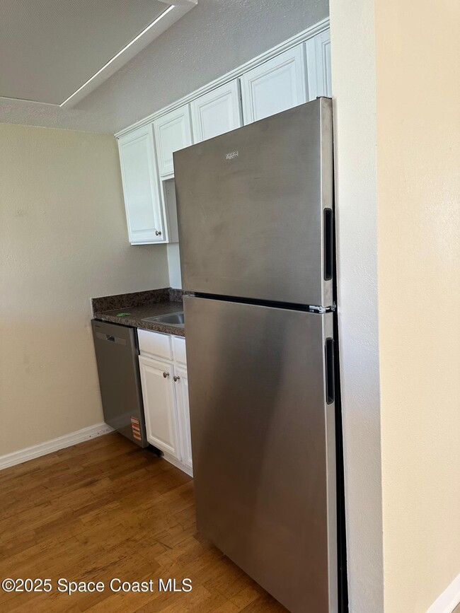 Photo - 236 Bristol Ct Unidad 236