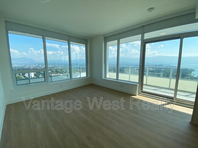 Photo - 1626 Water St