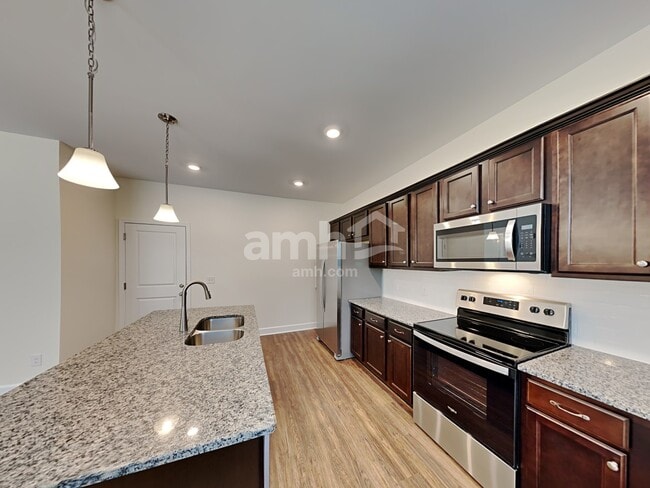 Photo - 3036 Esquire Dr