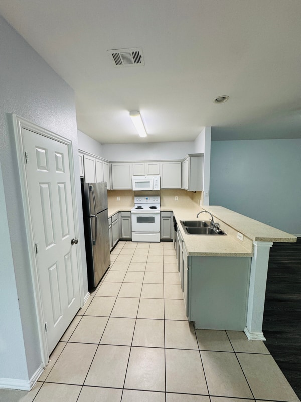 Photo - 5837 Swords Dr