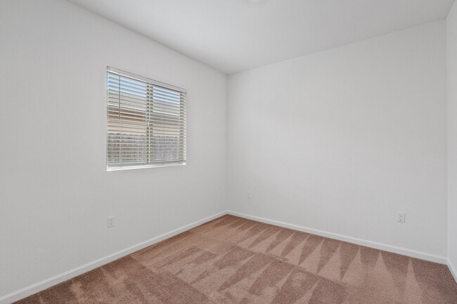 Photo - 12691 Thorntonhall Dr