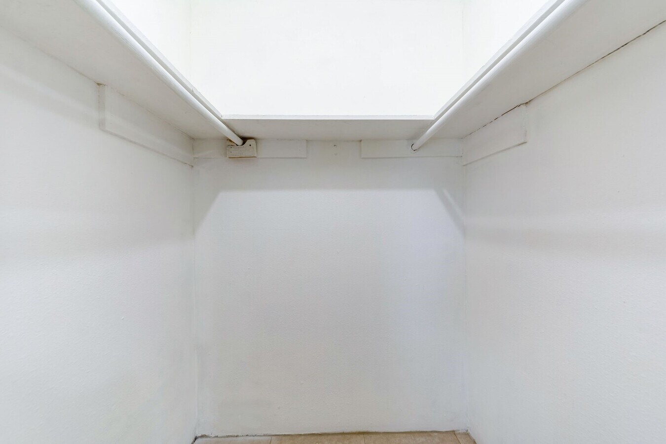 Photo - 1800 N Wayside Dr Unit 21