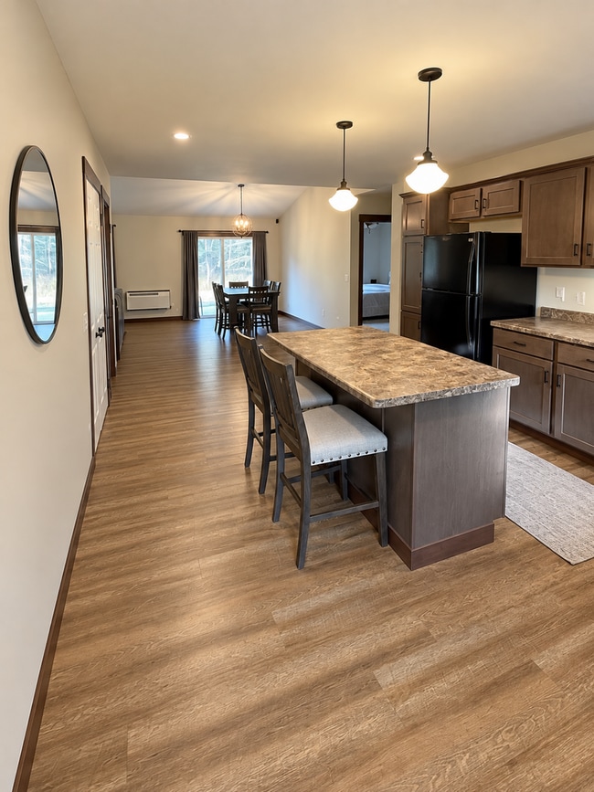 122-124 Hickory Lane