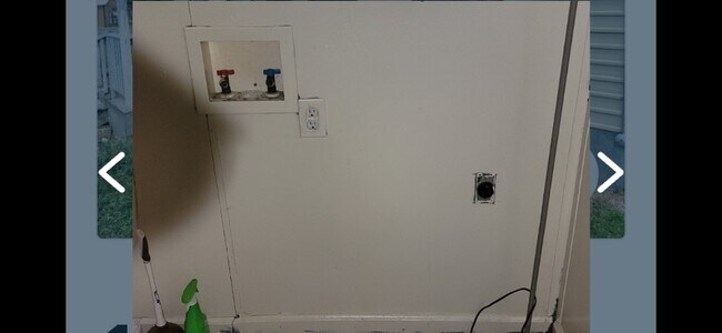 Photo - 515 W Main St