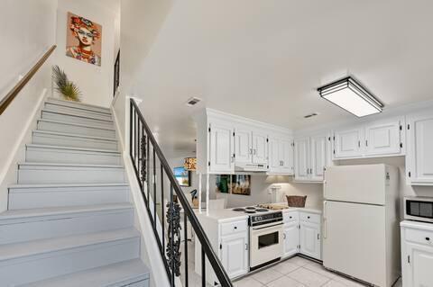 22522 Front Beach Rd