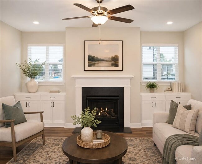 Photo - 4286 Waxwing St