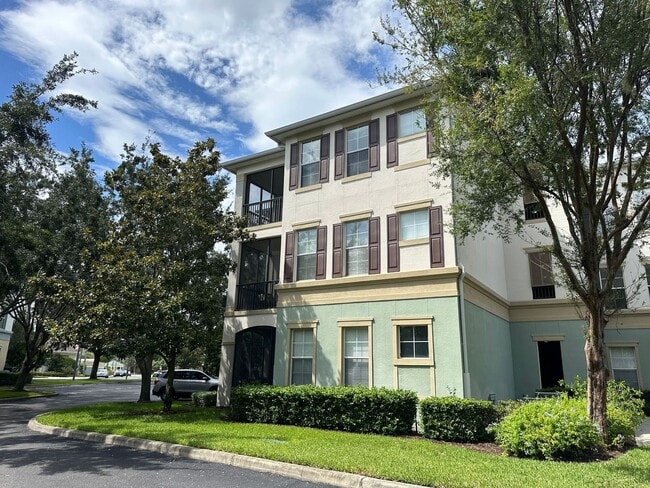 Building Photo - Lakeside at Lakes of Windermere Unit 1030