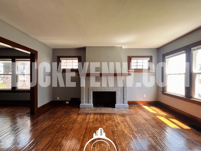 Photo - 1308 Thatcher Dr
